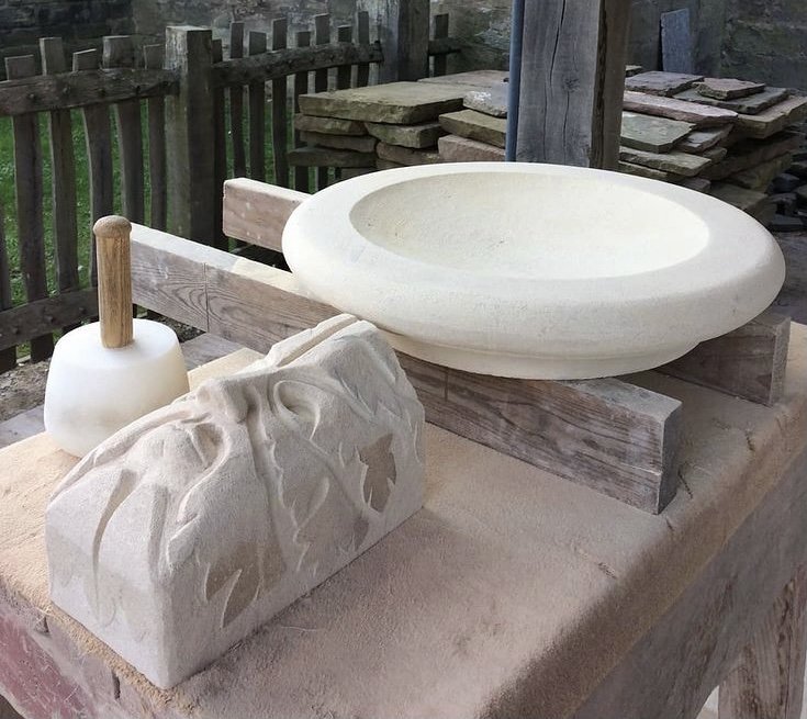 Stone Sculpture with Nomadic Stone : Two Day Course